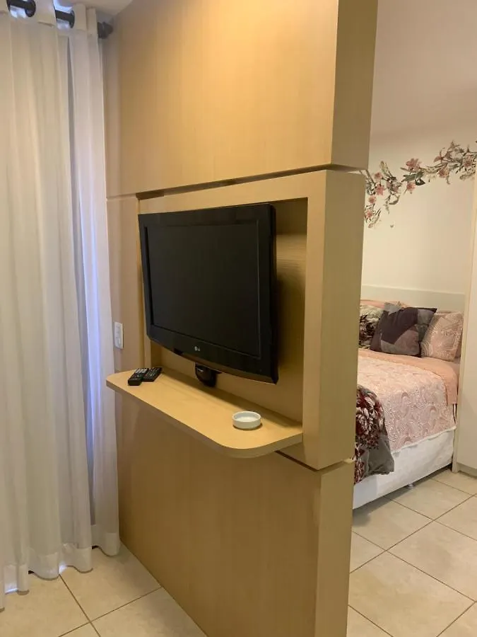 Flat Romantico A Beira Lago M 401 Brezilya 0*,  Brezilya
